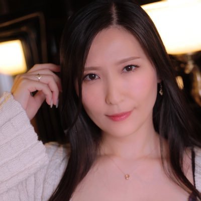 椎名由奈