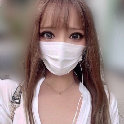 楪カレン